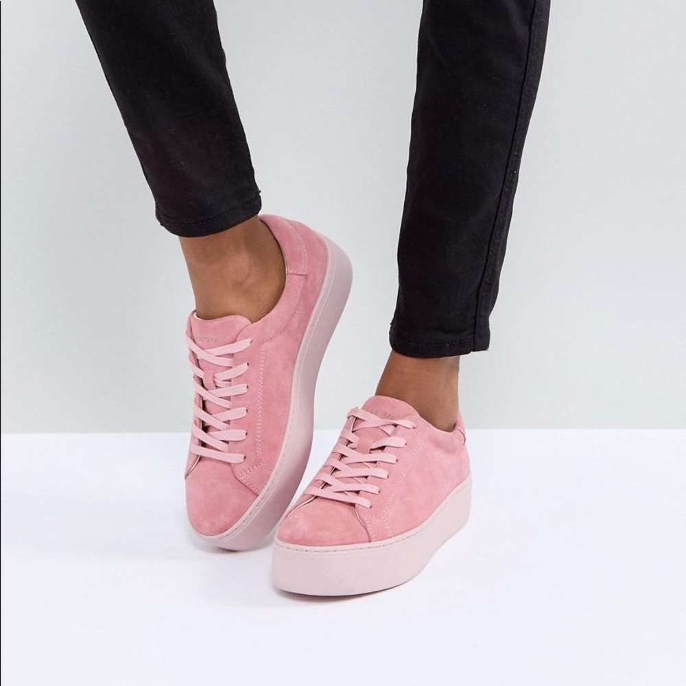Vagabond Sneakers